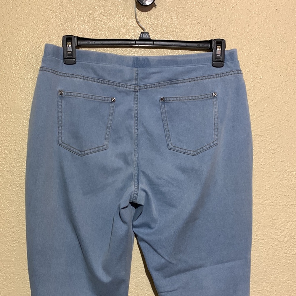 Style & Co Capris Pants Jeggins Blue Size L Stretchy Pull up - Picture 8 of 12